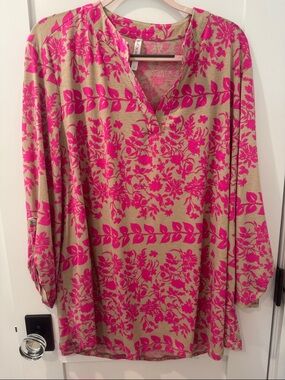 Women's Pink Floral V-Neck Tunic Blouse